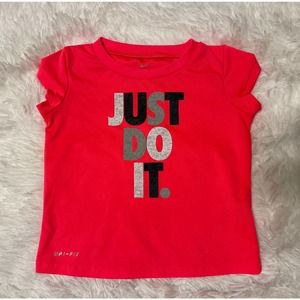 Nike Dri Fit -  T-shirt - Girls - Size 24 months